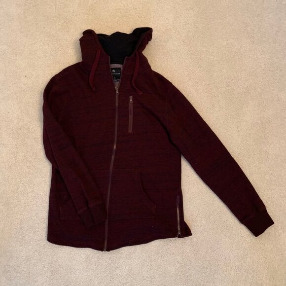 Tilly’s Exclusive Strike Hoodie - Picture 2 of 3